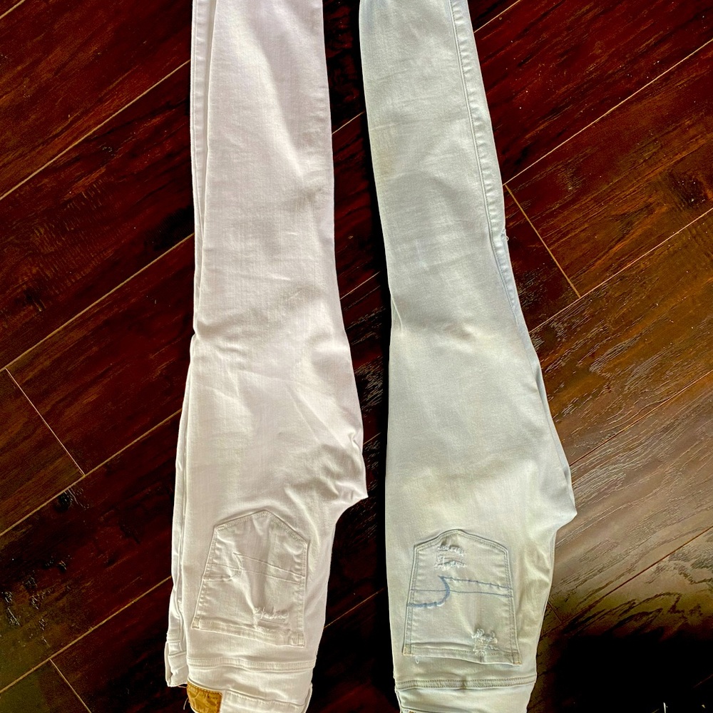 AE Next level stretch size 8 jeans, two pairs available @20$ each - Picture 2 of 5